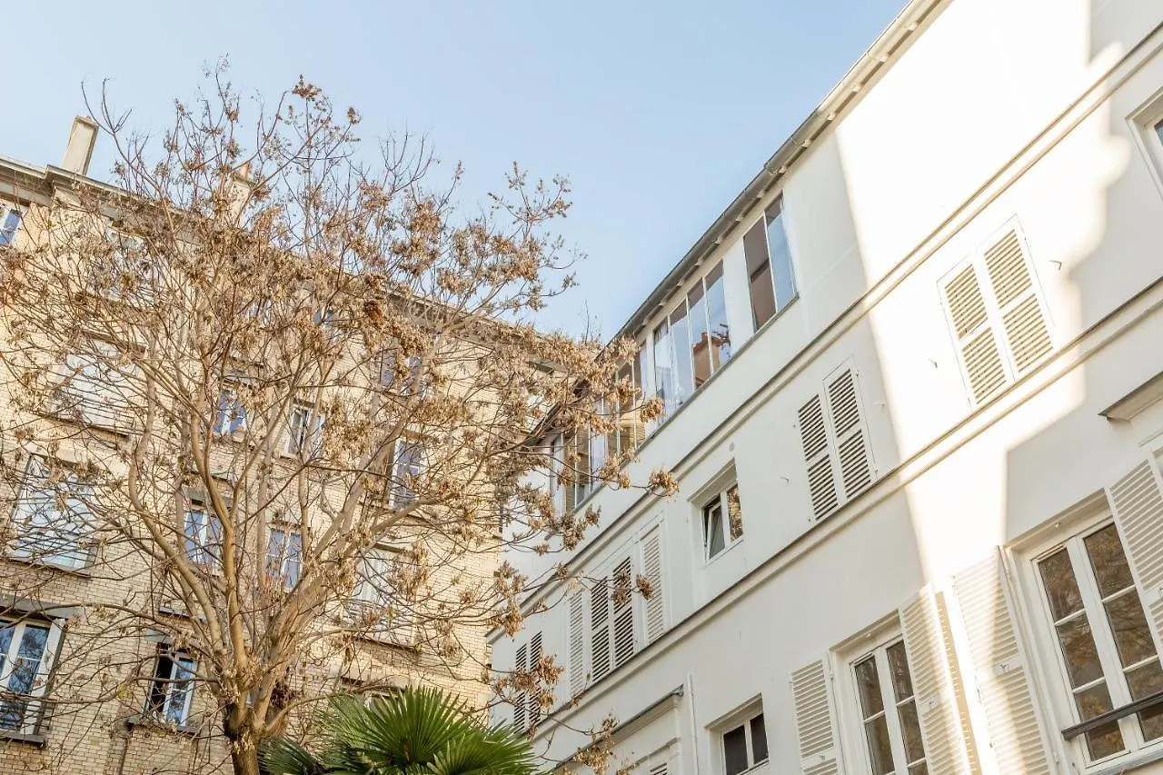 Apartamento Edgar Martyrs - Loft París